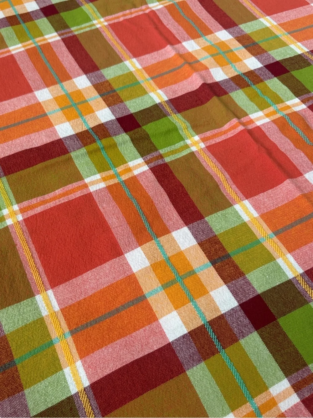 Autumn Tablecloth Fall Plaid Traditional Farmhouse Boho Cottage Tan 110” x 85”